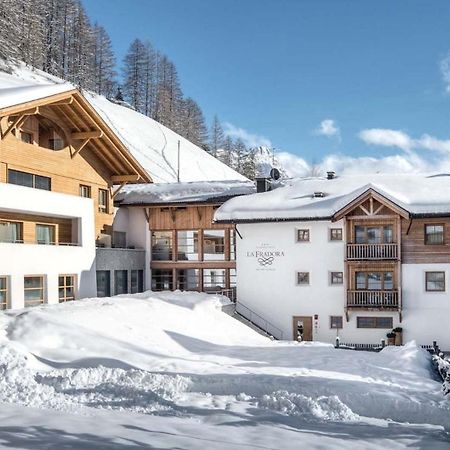 Hotel La Fradora - Dolomites Hotel St. Kassian Exterior foto